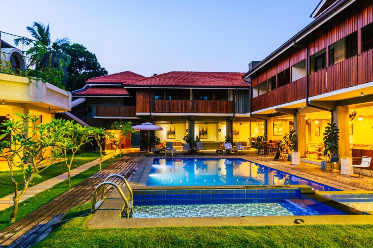 Seahorse Hotel & Spa Negombo Esterno foto
